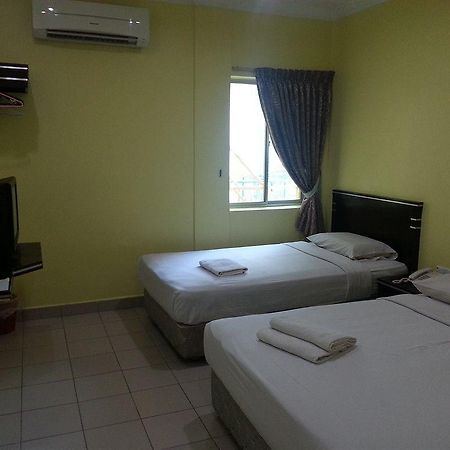 Hotel Tourist City Centre By Hotspot Essential Kota Kinabalu Bagian luar foto