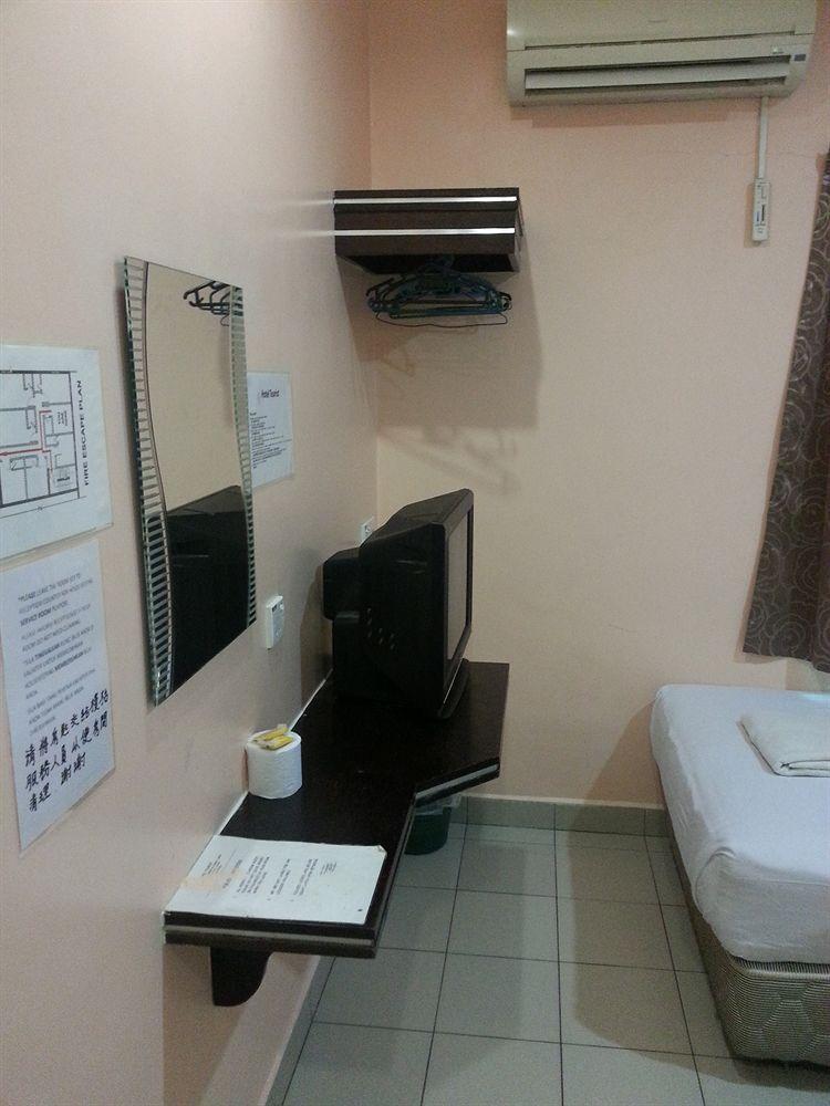 Hotel Tourist City Centre By Hotspot Essential Kota Kinabalu Bagian luar foto